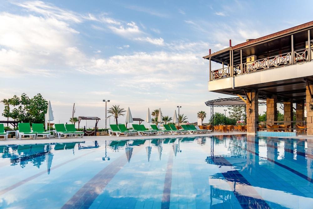 Labada Beach Hotel Çamyuva Exterior foto